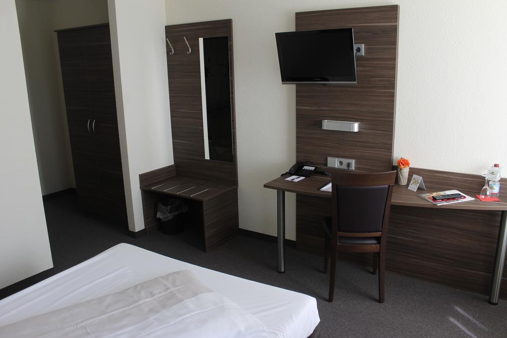 Hotel Weissach Am Neuenbuehl 部屋 写真