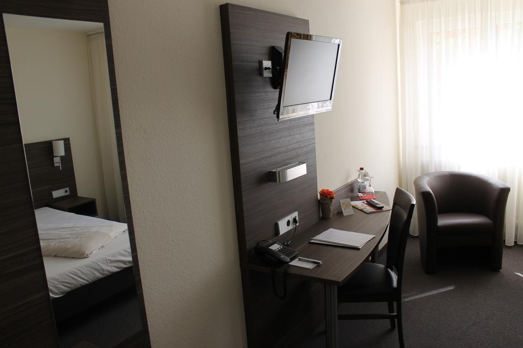 Hotel Weissach Am Neuenbuehl 部屋 写真